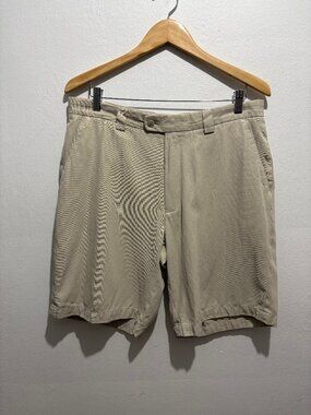 Vintage Jhane Barnes silk/cotton twill flat front tailored shorts in light beige